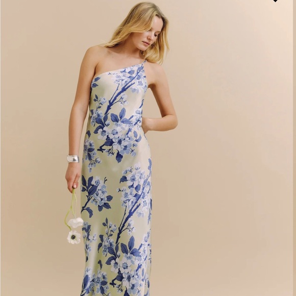 Reformation Dresses & Skirts - Reformation Olesia Dress